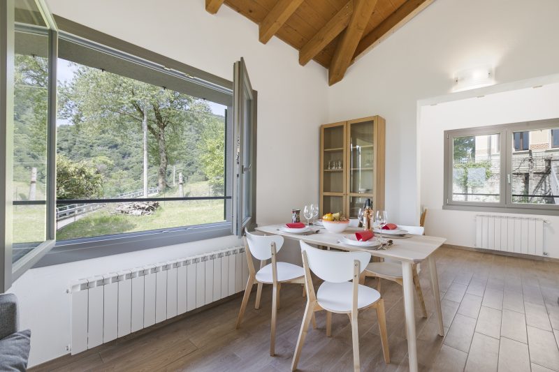 Viola Apartment Lake Maggiore Retreat w/ Private Garden & Parking