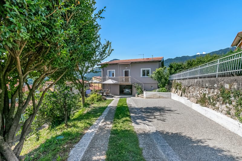 Casa Tramonti: Mountain-View with Terrace Dining