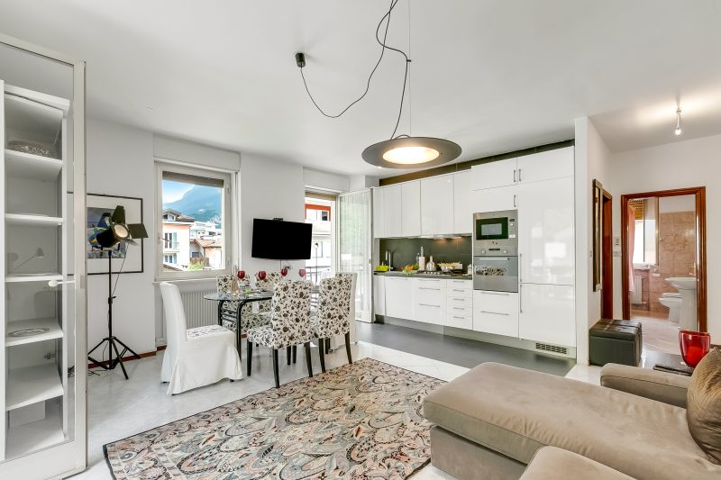 Casa Epofo - Riva del Garda Apartment with Balcony