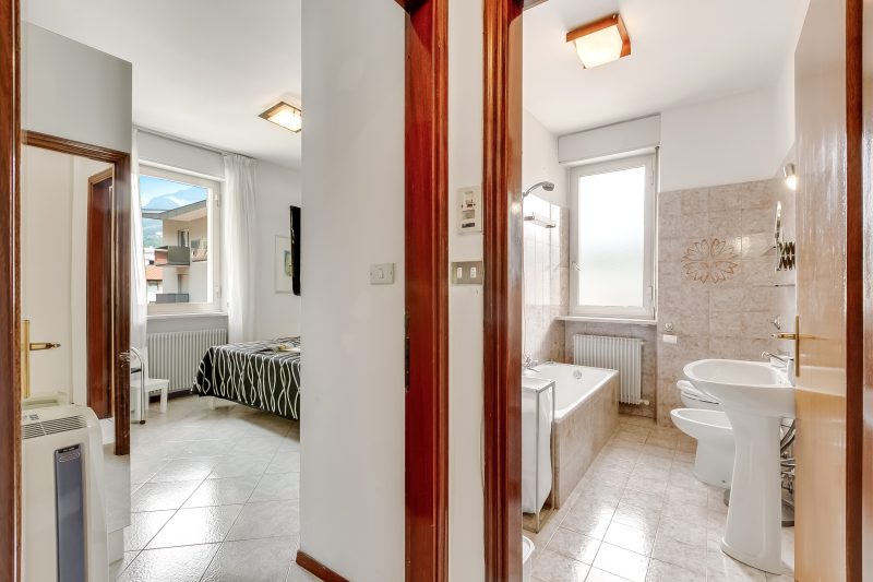 Casa Epofo - Riva del Garda Apartment with Balcony