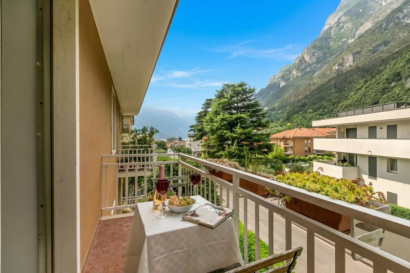 Casa Epofo - Riva del Garda Apartment with Balcony
