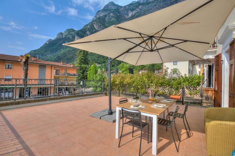 Boutique Terrace Apartment In The Center