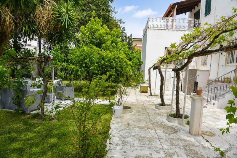 Dimora San Pancrazio - Villa with Garden & Parking