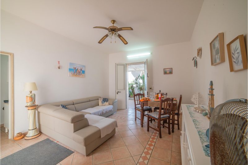 Rusciu Te Lu Mare Apartment with Terrace & Garden