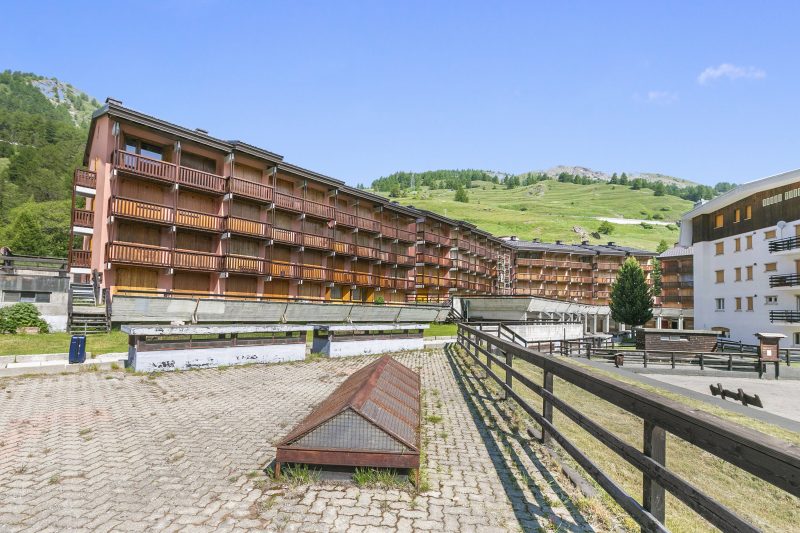 Studio Valleverde 26B Ski-in/out with Balcony