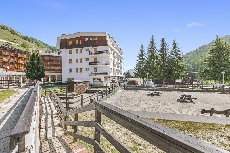 Studio Valleverde 26B Ski-in/out with Balcony