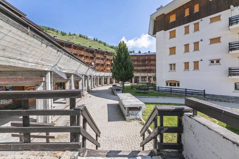 Studio Valleverde 26B Ski-in/out with Balcony