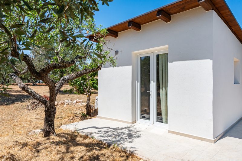 Lamia Terra 3BR, Terrace & BBQ