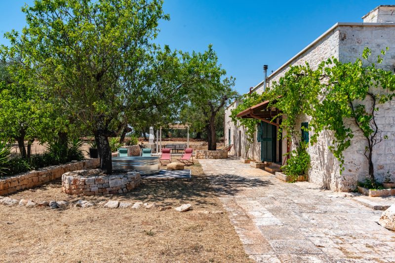 Lamia Terra 3BR, Terrace & BBQ