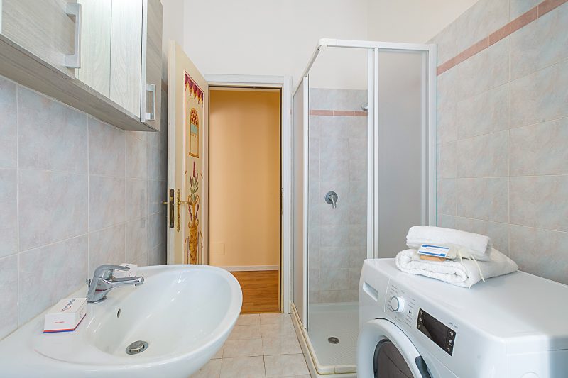 Strixia Apartment - 50m From Lake with Balcony
