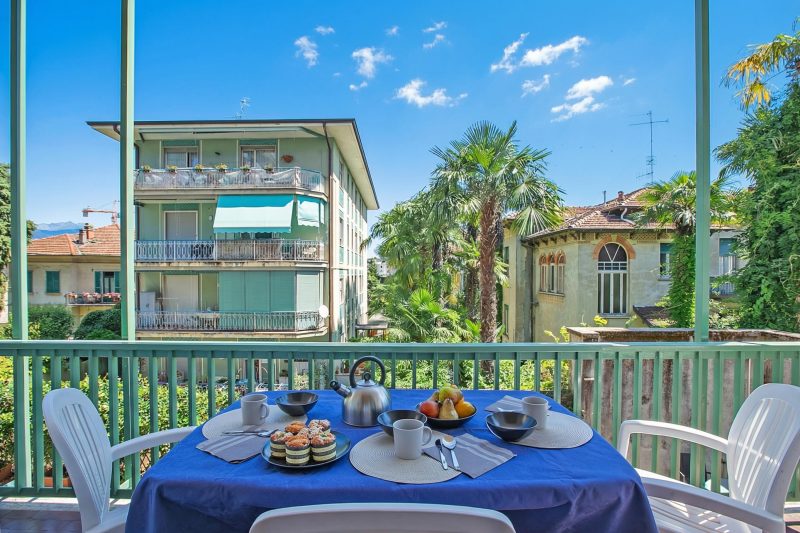 Strixia Apartment - 50m From Lake with Balcony