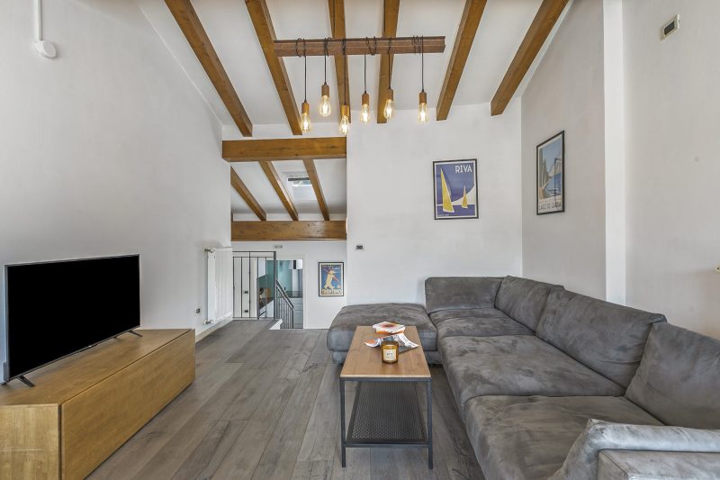 Riva's Rooftop Retreat