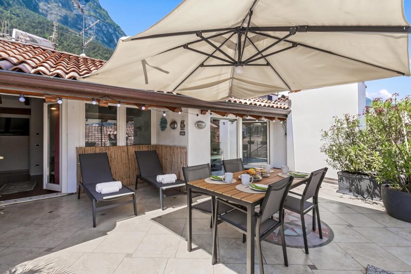 Riva's Rooftop Retreat