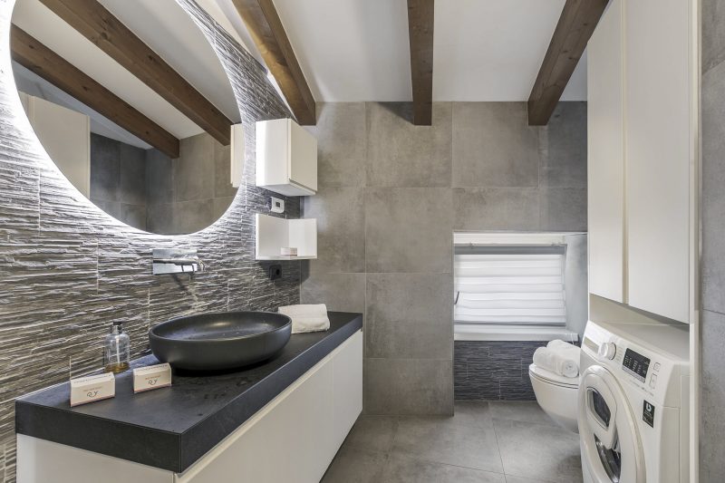 Riva's Rooftop Retreat