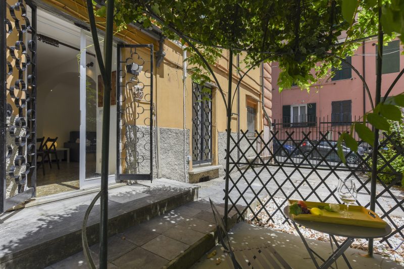Maisonette Apartment with Outdoor Dining