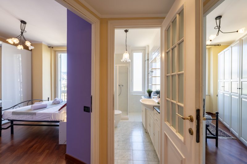 Lovely Apartment with Balcony Via Nizza