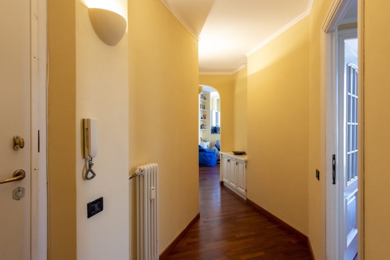 Lovely Apartment with Balcony Via Nizza