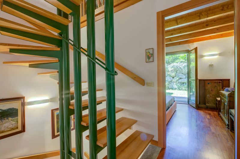 The Green Emerald Family Retreat with Private Garden