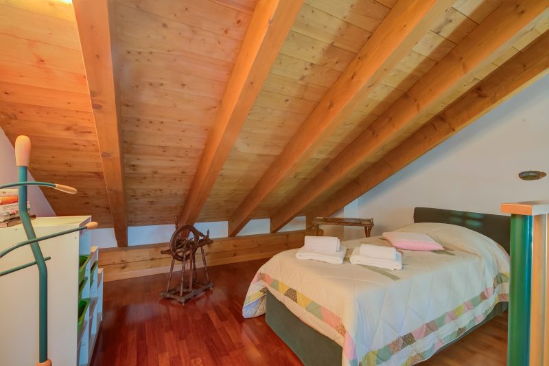 The Green Emerald Family Retreat with Private Garden