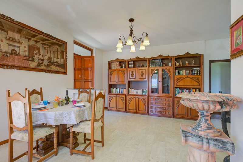 A Due Passi Dal Bosco: Hillside Apartment with Garden&BBQ