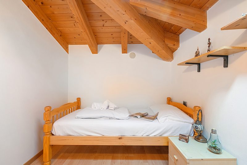 Torbole On the Moon Apartment near Beach