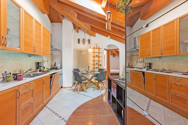 Torbole On the Moon Apartment near Beach