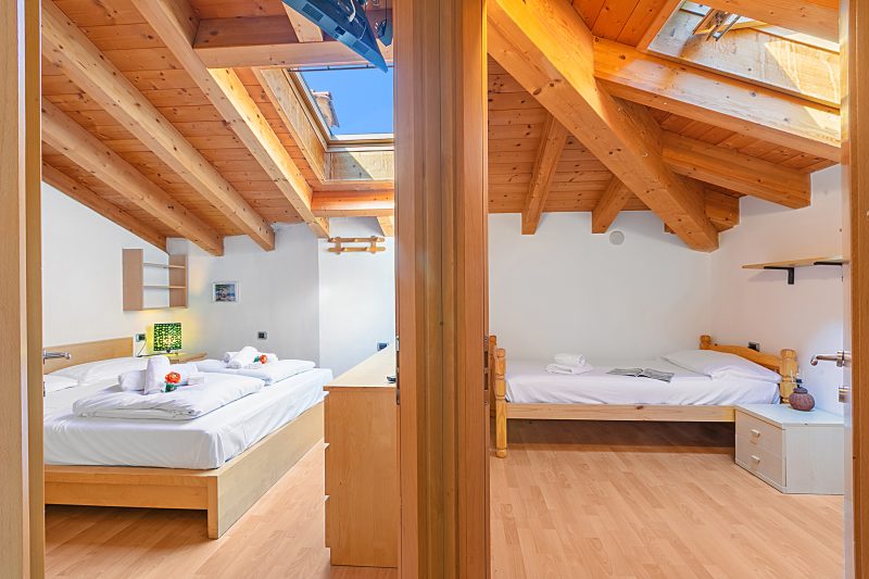 Torbole On the Moon Apartment near Beach