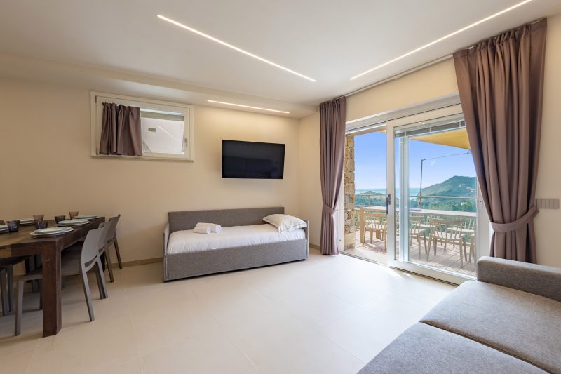 Villa Relais Le Torri in Verici in Pool and View