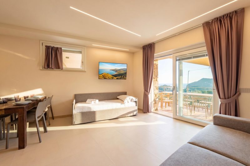 Relais Le Torri in Verici Baia Saraceni