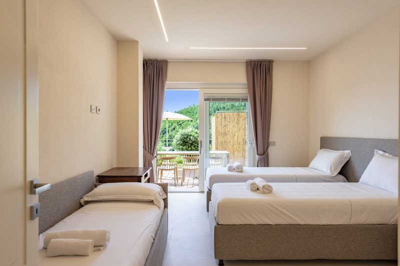 Relais Le Torri in Verici Punta Manara