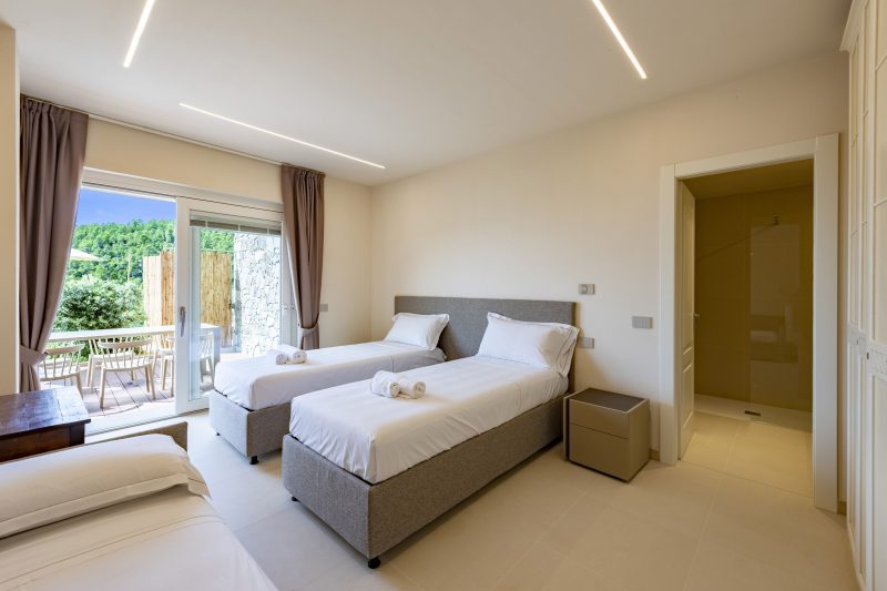Relais Le Torri in Verici Punta Manara