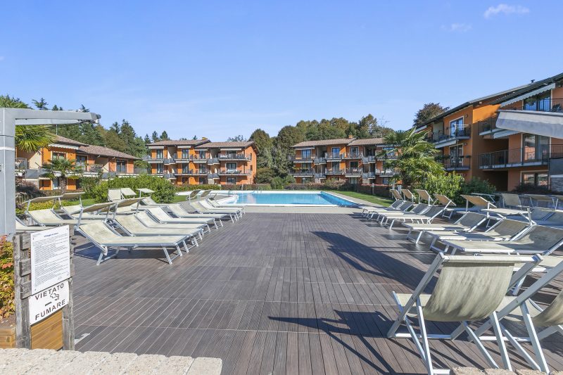 Blu Oltrelago: Leggiuno Lake Maggiore Apt w/ Shared Pool & Garden