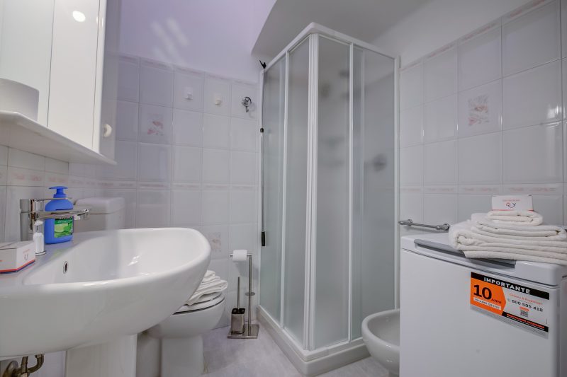 Armonia Centrale - Sanremo Apt for 4 with A/C