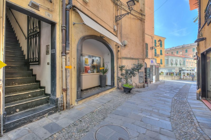 Armonia Centrale - Sanremo Apt for 4 with A/C