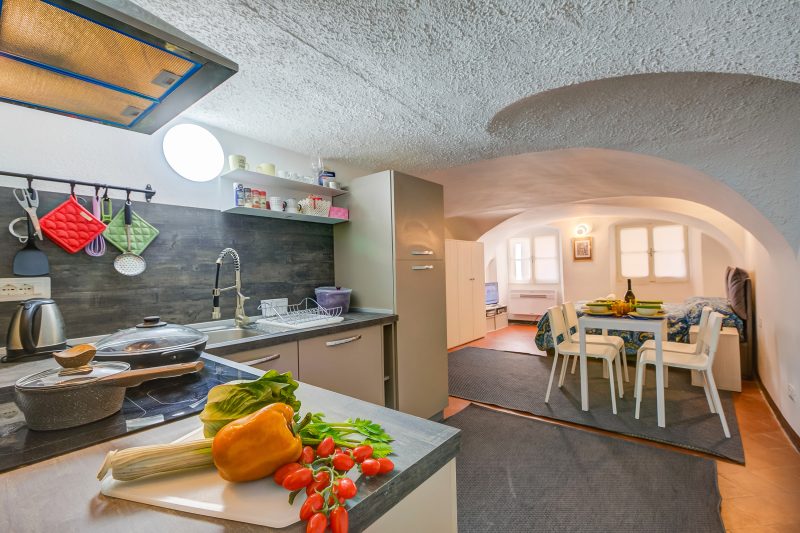 Casa Vacanze Maimone 3 Central Sanremo Old Town