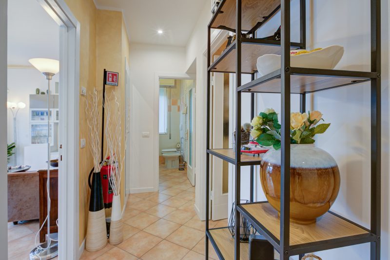 Ambra lakeside retreat&view / Terrace