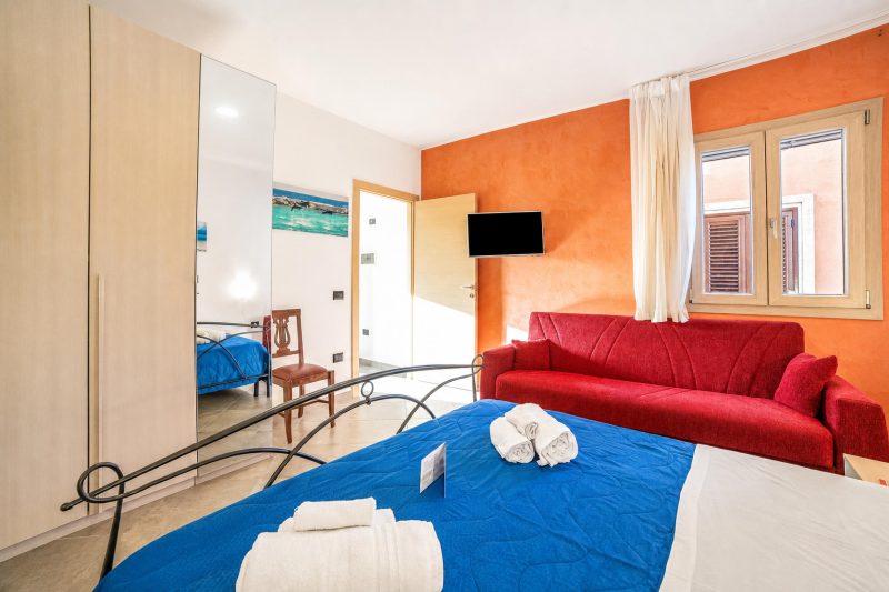 Pino 2 -3 Bedrooms Near The Sea