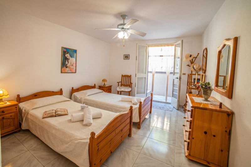 Villa Calò 1 with Garden, 200 meters from Sea