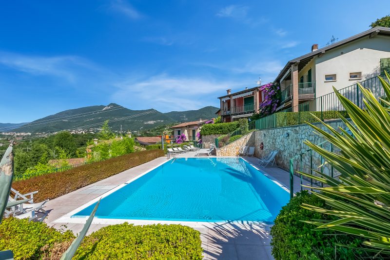 Sole Retreat: Shared Pool, garden&park
