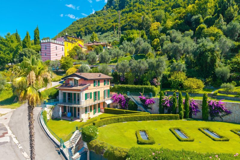 Sole Retreat: Shared Pool, garden&park