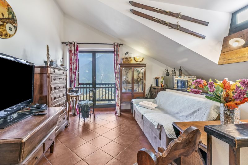 Champlas Suite - Balcony Views, Sleeps 4