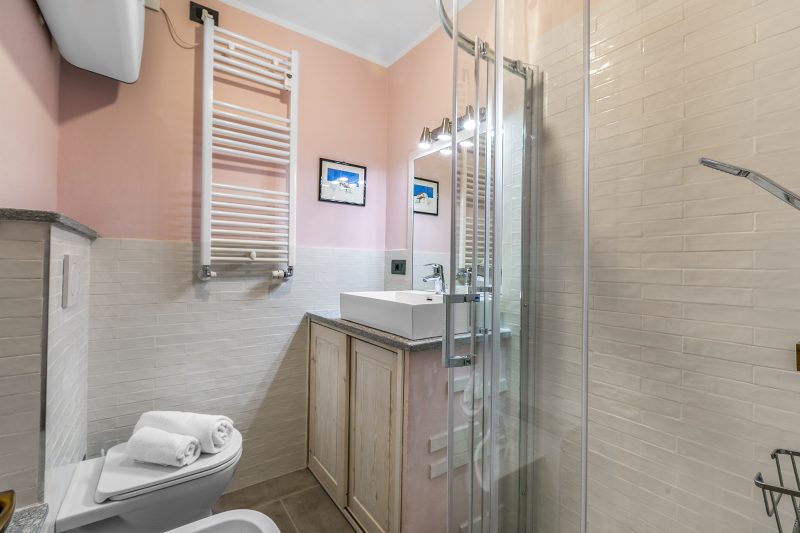 Rochebrune 6th - Flat with Balcony for 4