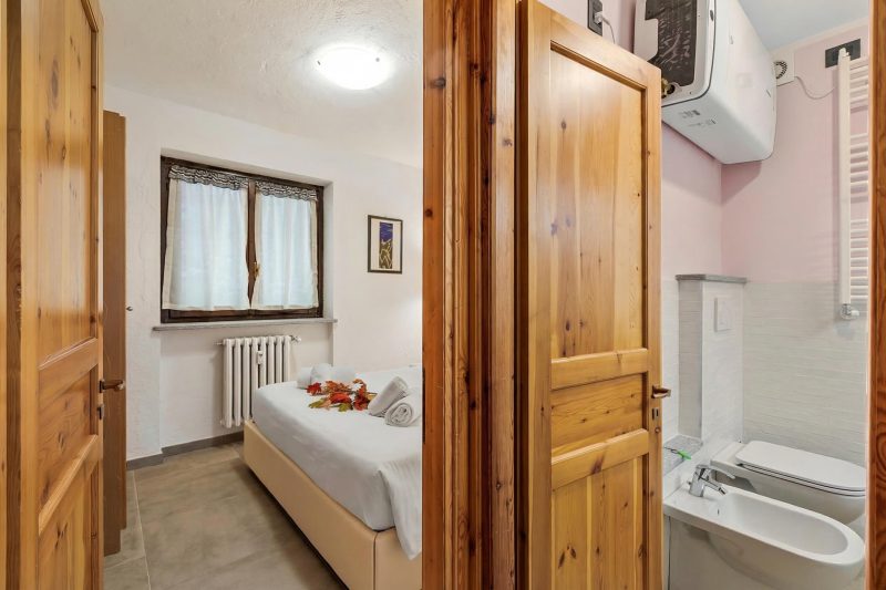 Rochebrune 6th - Flat with Balcony for 4