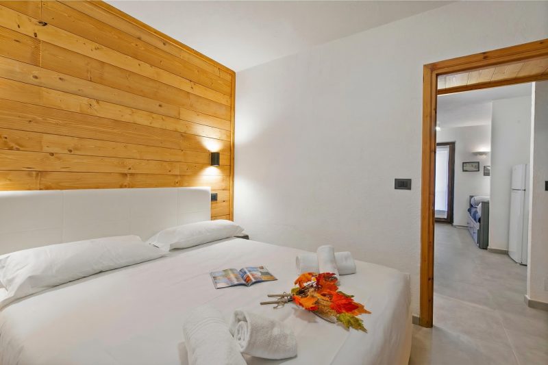 Rochebrune 6th - Flat with Balcony for 4