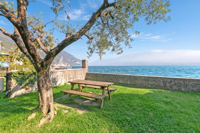 Bogliaco Lake Front