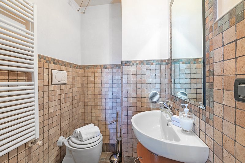 Appartamento I 2 Pini for 6 with Balcony