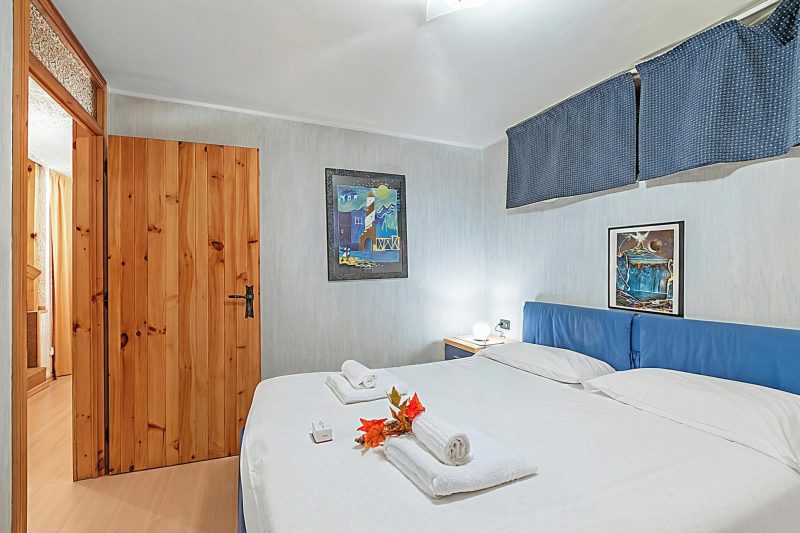 Appartamento I 2 Pini for 6 with Balcony