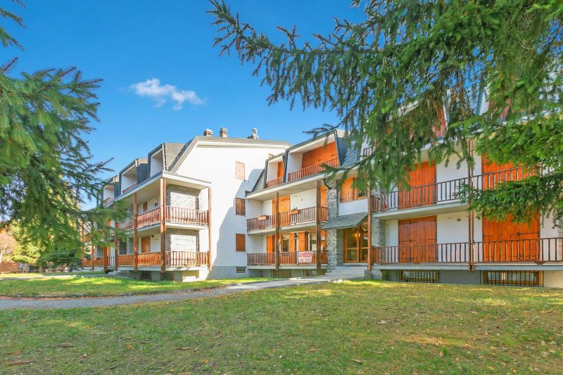 Appartamento I 2 Pini for 6 with Balcony