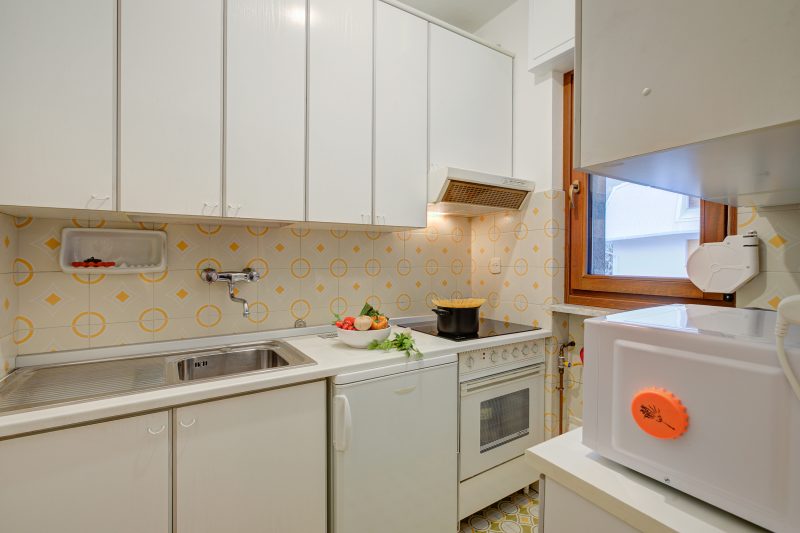 Appartamento Vista Alta with Balcony for 5