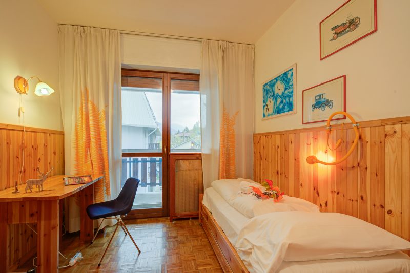 Appartamento Vista Alta with Balcony for 5